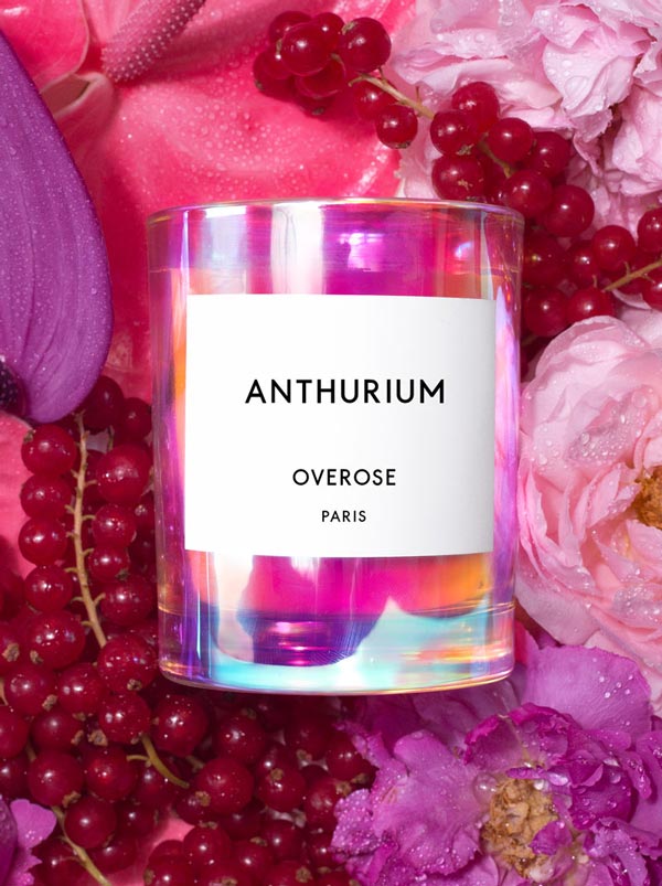 Overose Anthurium holographic iridescent scented candle features notes of Blackcurrant Berries, Rose Petals and Lychee Syrup.